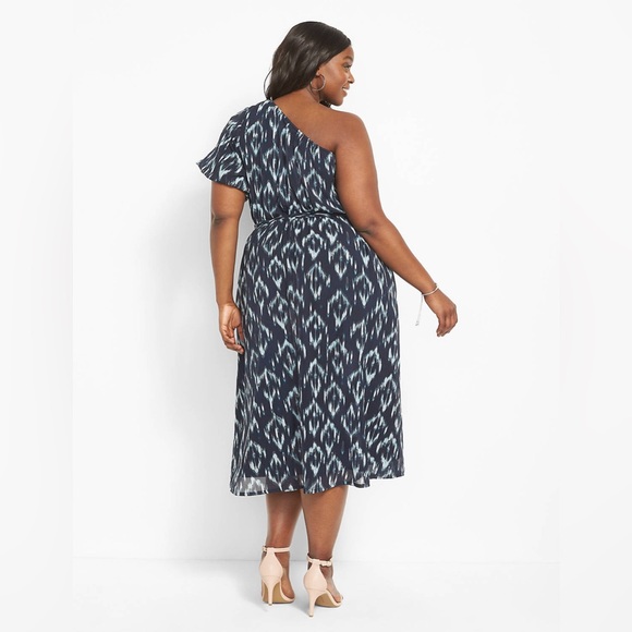 LANE BRYANT NWT One-Shoulder Blue Bubble-Sleeve Ikat Print Midi Dress Sz 28 $110 - Picture 2 of 4